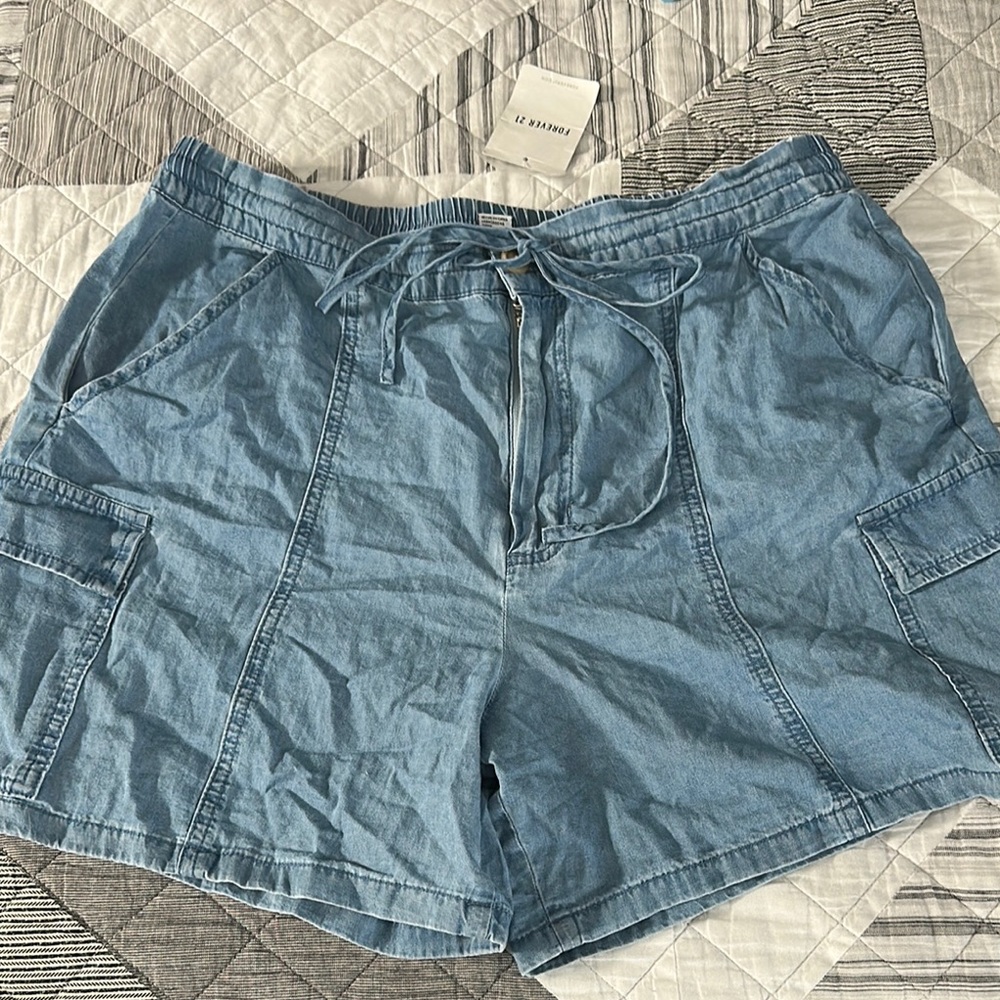 Forever 21 Blue Cargo Shorts Casual Style